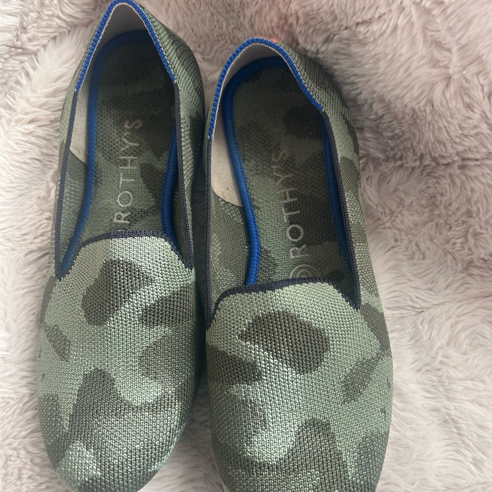 Rothys camo green loafer - size 7.5